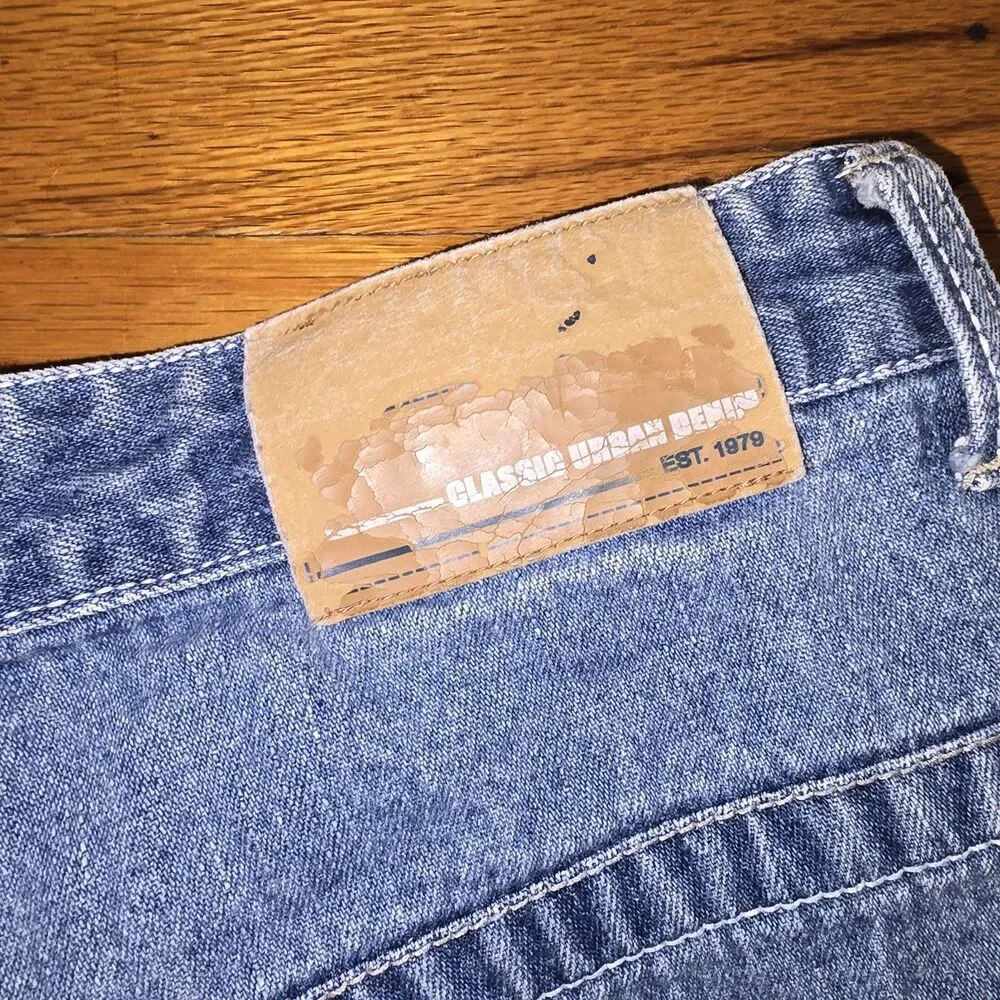 Raw Blue Jorts Shorts Y2K Vtg Sneaker Embroidered Shoe Prints Size 36